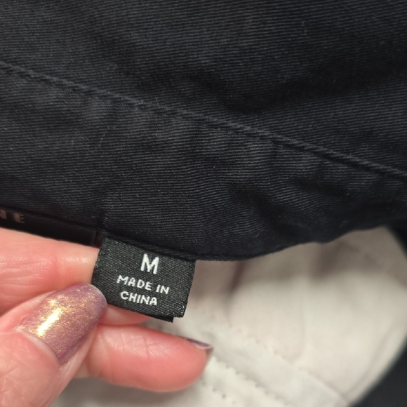 Harley-Davidson Black and Red Casual Button Down Shirt - Picture 9 of 9